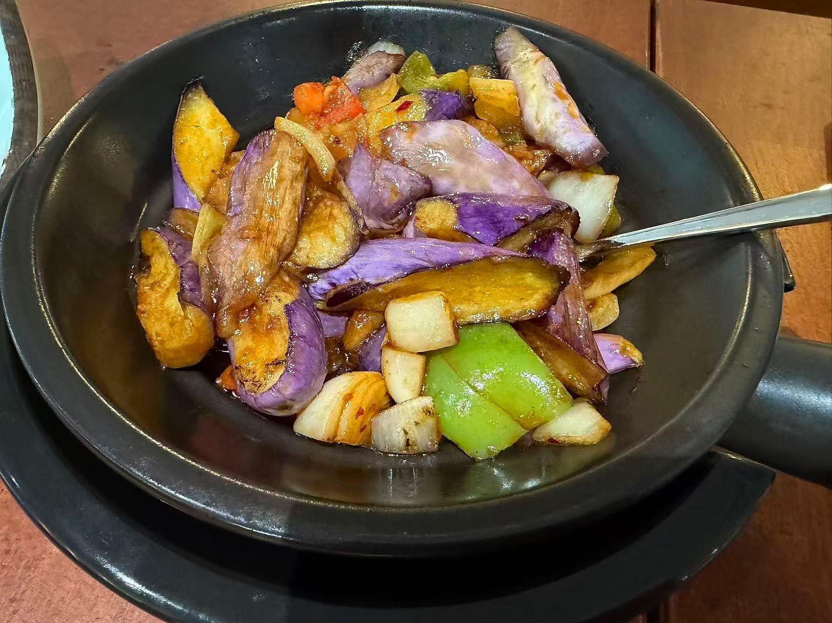 Marmite d’aubergine au porc haché
